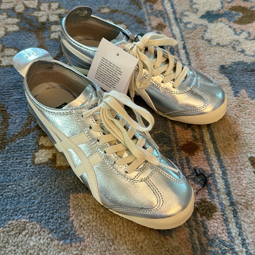 Onitsuka Tiger Mexico 66 'Silver'. Never worn, US size 5 (6.5 women)